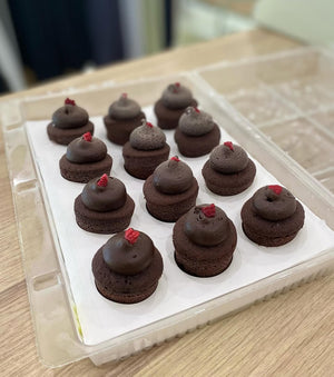 (BB 10 DEC 2025) Mahadeva's Kitchen (Petit Four) Rich Ganache Cake w/ Raspberry (12pk)